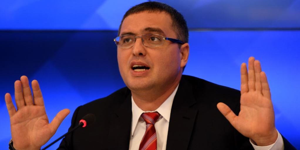 Renato Usatîi își dă demisia din funcția de Primar al mun. Bălți