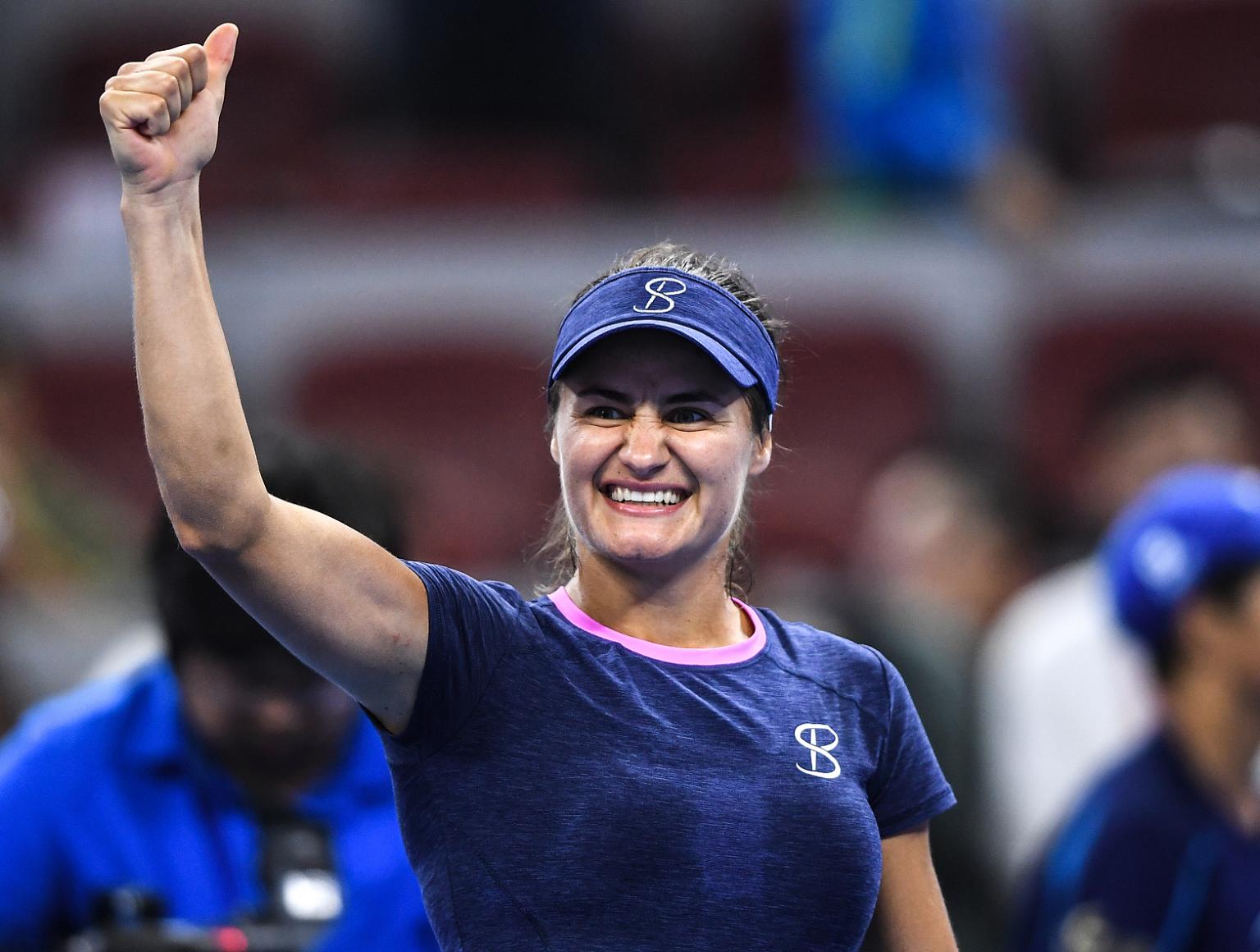 Monica Niculescu a învins-o pe Maria Şarapova şi s-a calificat în turul doi al turneului de la Doha