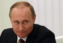 Vladimir Putin a exclus orice posibilitate a unei reveniri a peninsulei Crimeea la Ucraina
