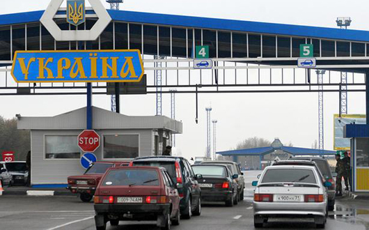 Polițiștii de frontieră din Republica Moldova și Ucraina caută soluții pentru fluidizarea traficului la vamă