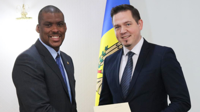 Şeful diplomaţiei moldoveneşti i-a urat bun venit noului Ambasador al SUA în ţara noastră
