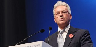 Sir Alan Duncan a transmis că drepturile românilor în Marea Britanie vor fi respectate, indiferent de deznodământul Brexit