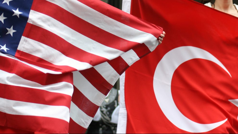 SUA : Turcia avertizată cu apartenența la NATO