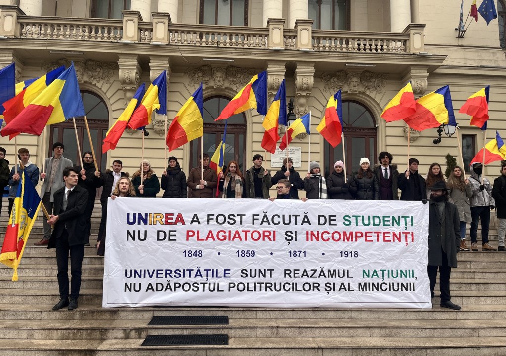 Studenții români au protestat împotriva plagiatului. La manifestație au participat și studenții basarabeni