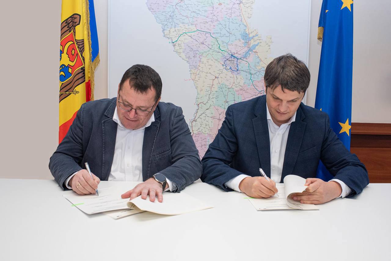 Autostrada Iași-Ungheni-Chișinău-Odesa: A fost semnat un acord de cooperare cu Banca Europeană de Investiții